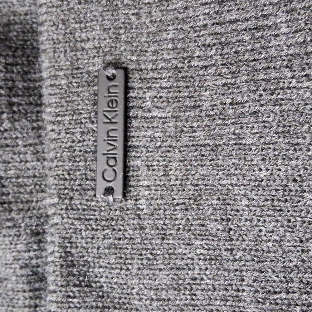 Calvin Klein womans charcoal grey acrylic Beanie - Picture 2 of 4
